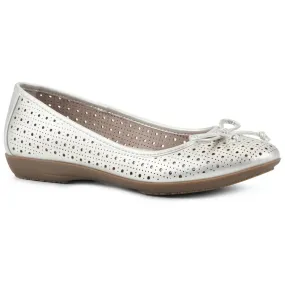 Cliffs by White Mountain Womens CHERYL Metallic Slip on Ballet Flats