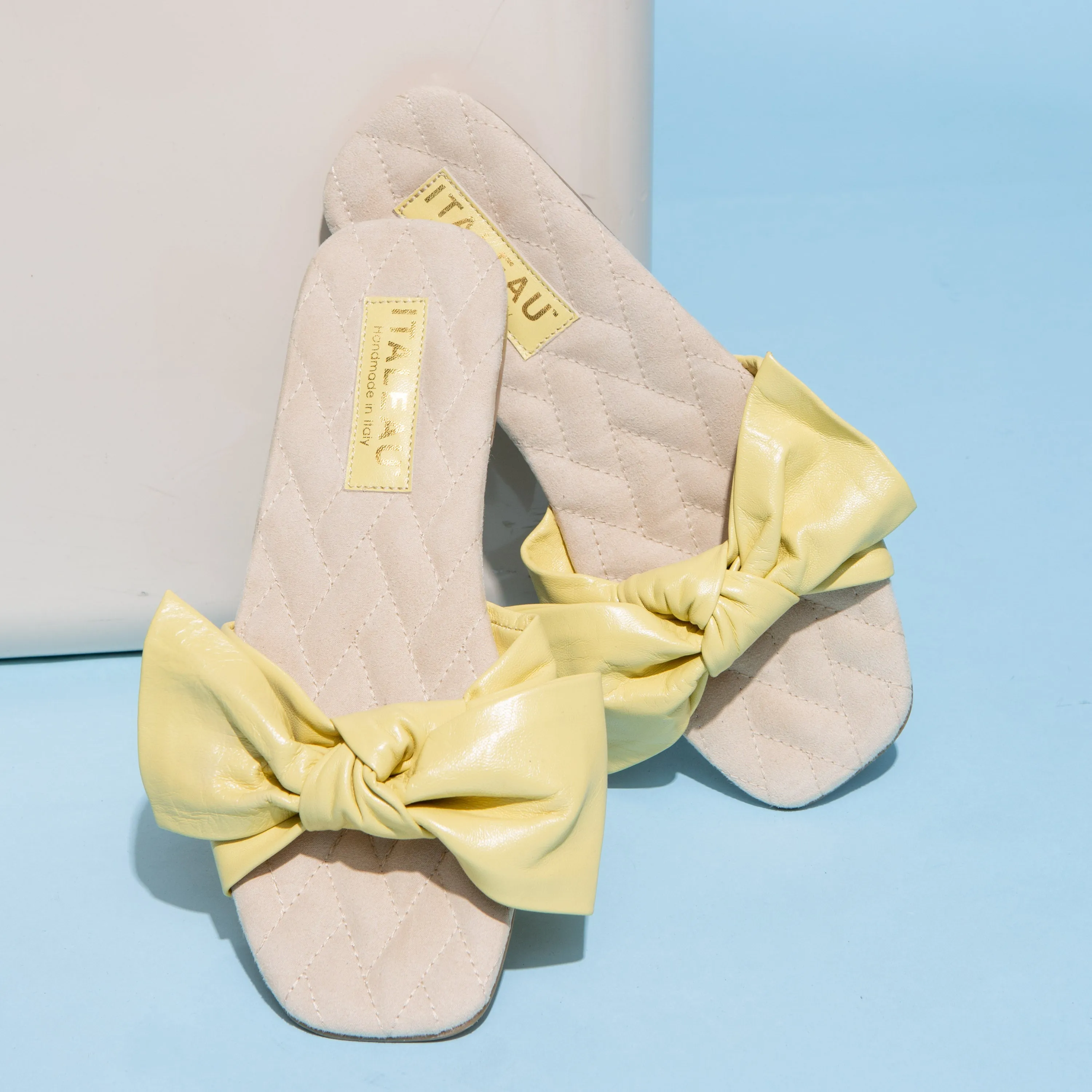 Dona Slides