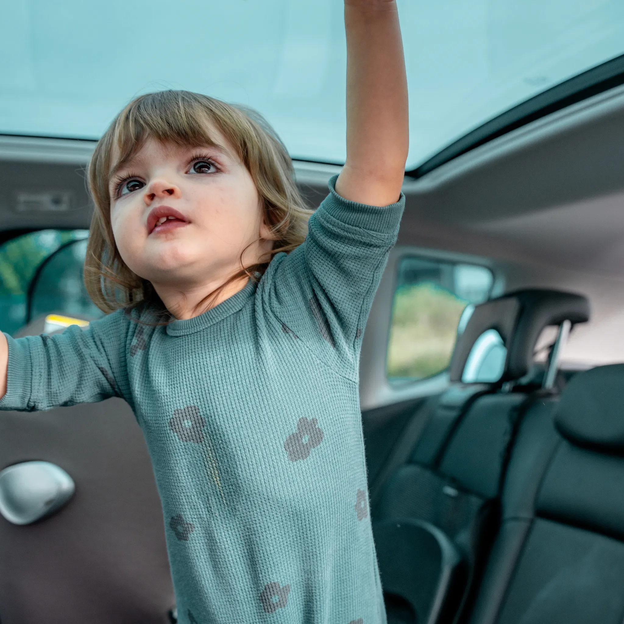 Ezimoov | Rear Facing Car Seat Mirrors