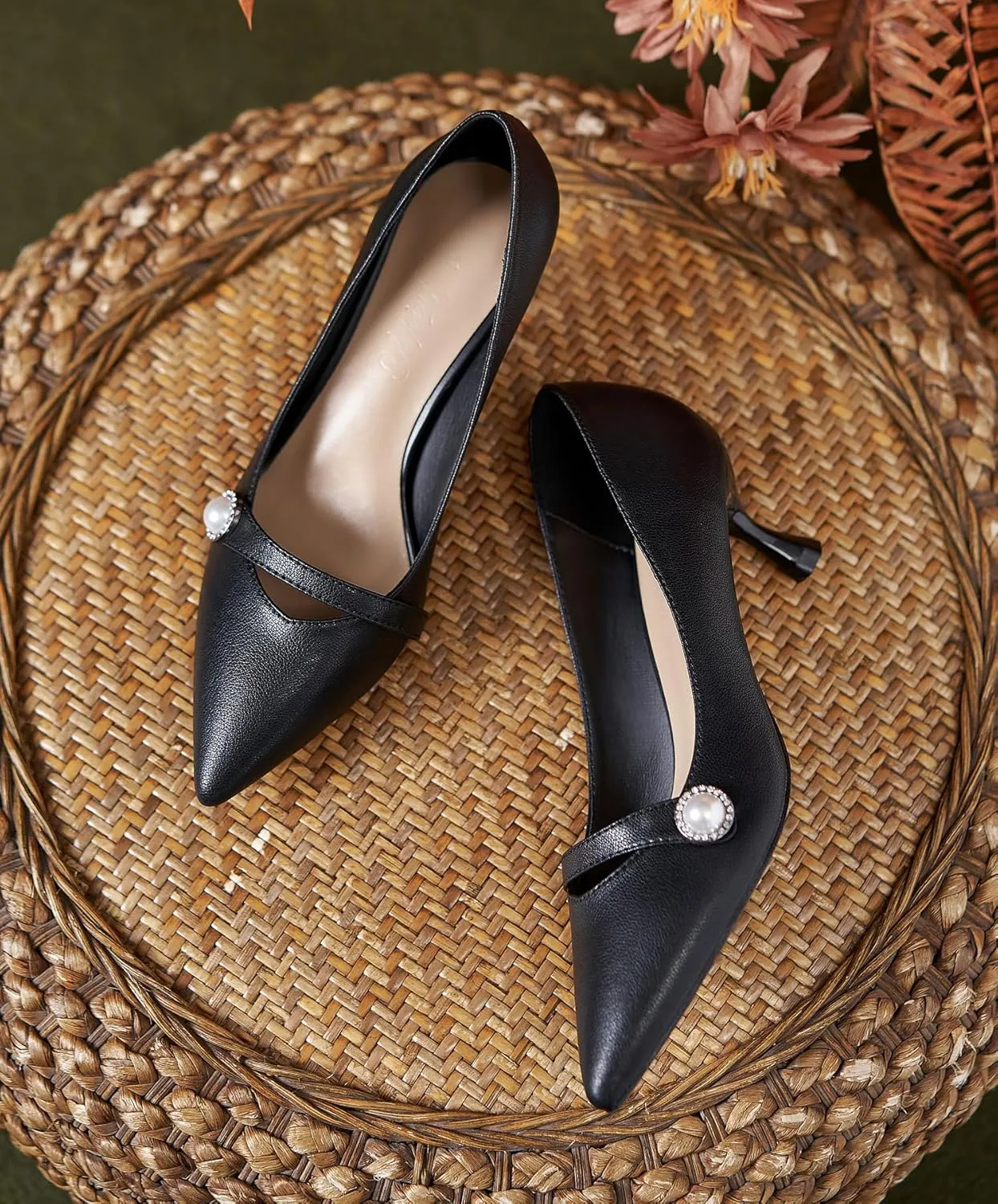 LizFoYa Women Pumps Closed Pointed Toe Sequins High Heels Stiletto Glitter Wedding Dress Party Shoes