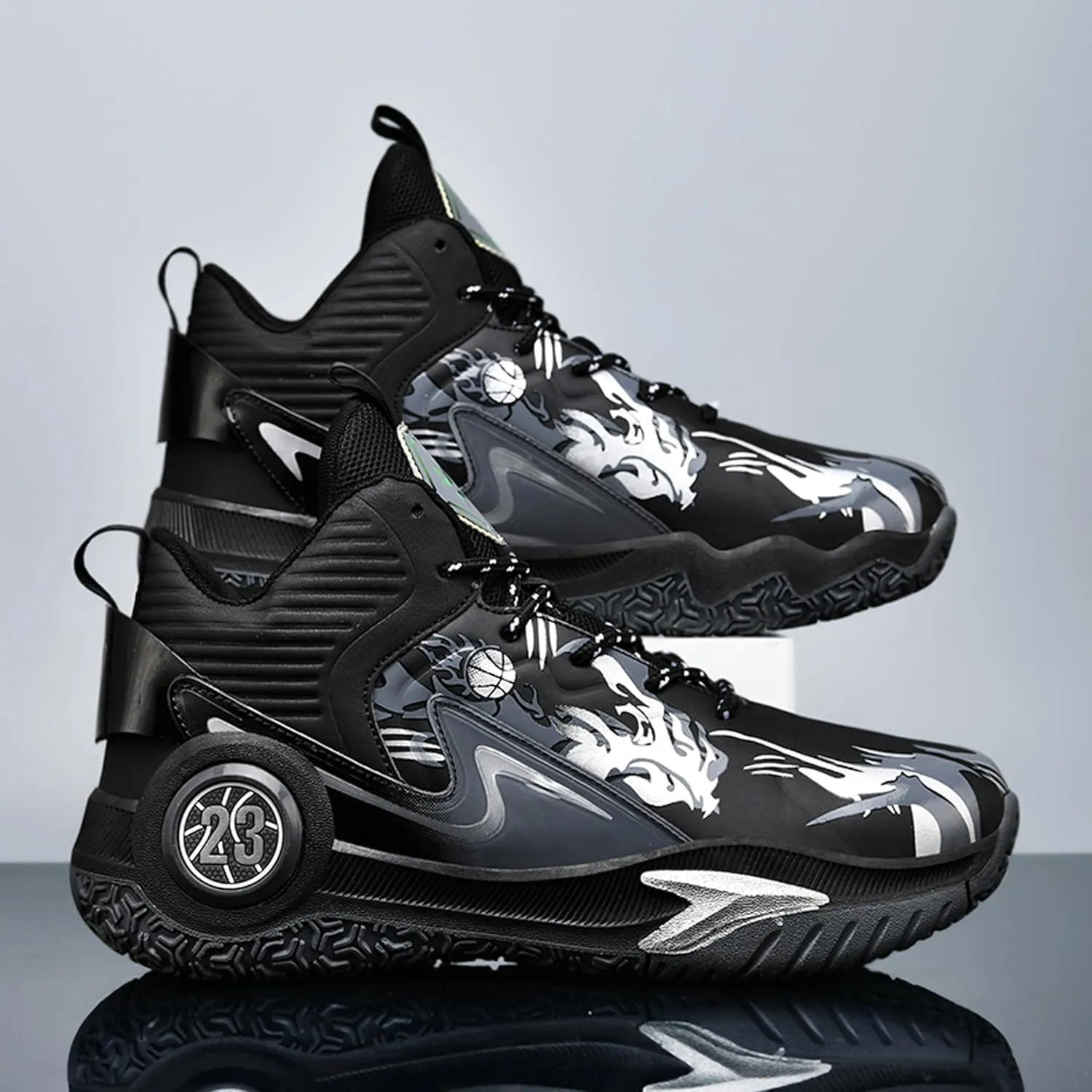Men's Basketball Shoes Anti-Slip and Wear-Resistant Soles Running Shoes Graffiti Design Fashionable Sports Shoes